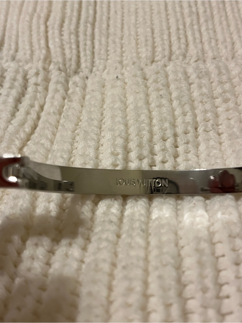 Louis Vuitton Silver Bracelet with Brown Monogram Inlay - Picture 5 of 6